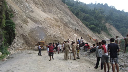 <p>One of the many roadblocks caused by landslides in Darjeeling district (Image by ESPON)</p>