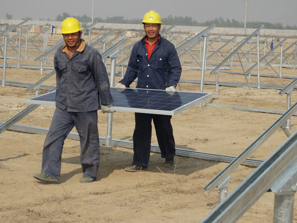 <p>The 1,000 MW the Quaid-e-Azam solar park in Punjab (Photo courtesy of QASP)</p>