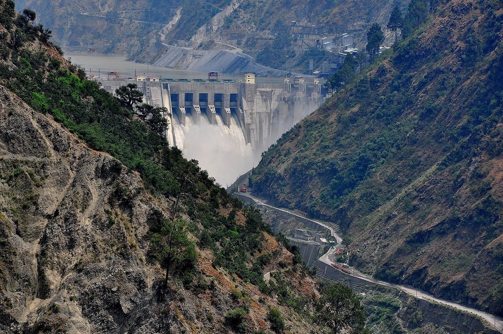 <p>The Baglihar Hydroelectric Power Project is one of the few owned by the J&#038;K State Power Development Corporation Ltd [image by ICIMOD]</p>