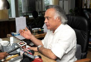 <p>Jairam Ramesh addressing a press conference in August 2010 [image courtesy: Public.Resource.Org]</p>