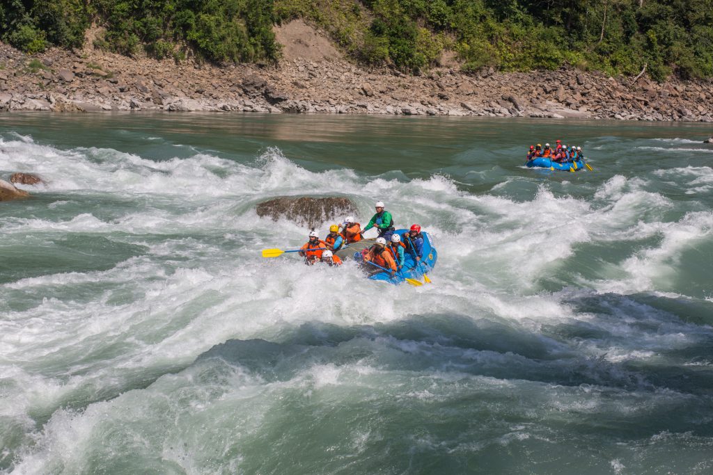 The first scientific expedition team on the Karnali River raft God's House rapids