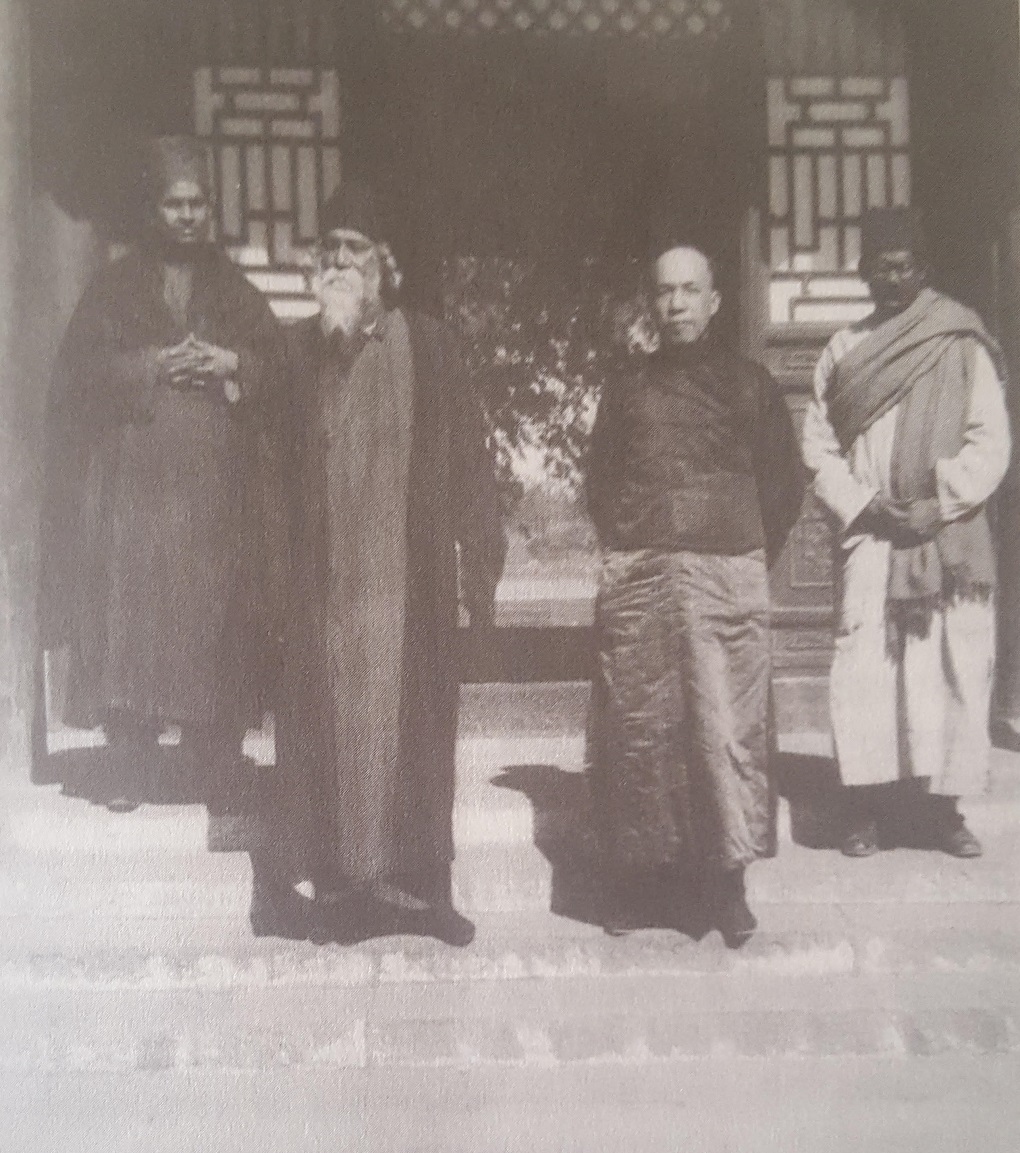 Rabindranath Tagore with the Chinese intellectual Liang Qichao in Beijing, 1924, from Sen's "India, China, and the World", image courtesy of the Liang family