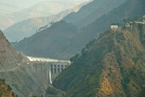 The Baglihar dam in Jammu & Kashmir [image: Draskd]