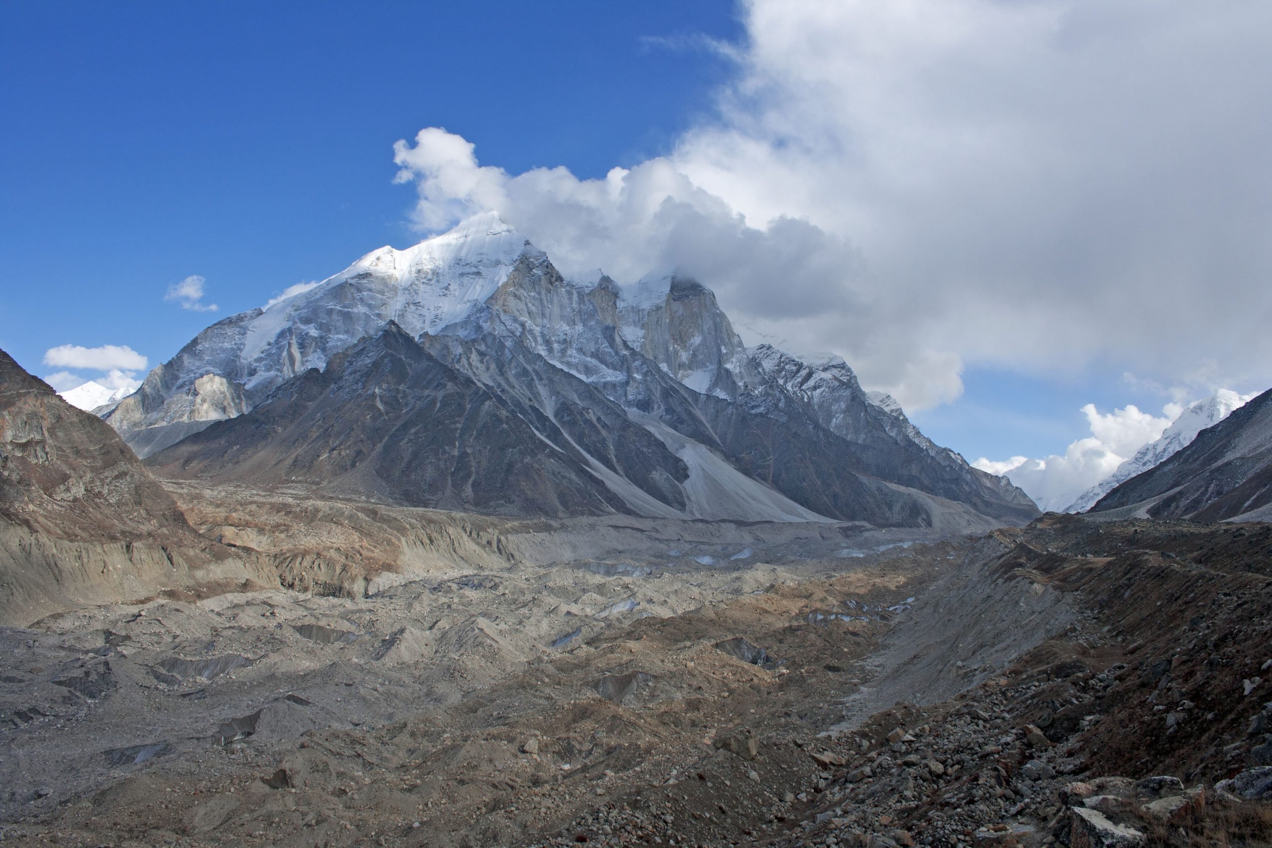 The Bhagirathi-Kharak, Himalayas Glacier