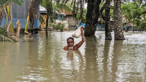 bangladesh cyclone flood