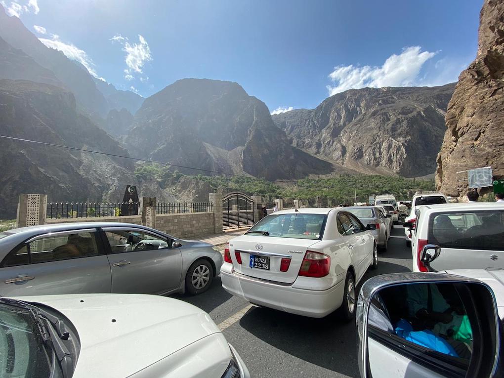 <p>A traffic jam as people travel to the mountains in northern Pakistan [image by: Naveed Khan]</p>