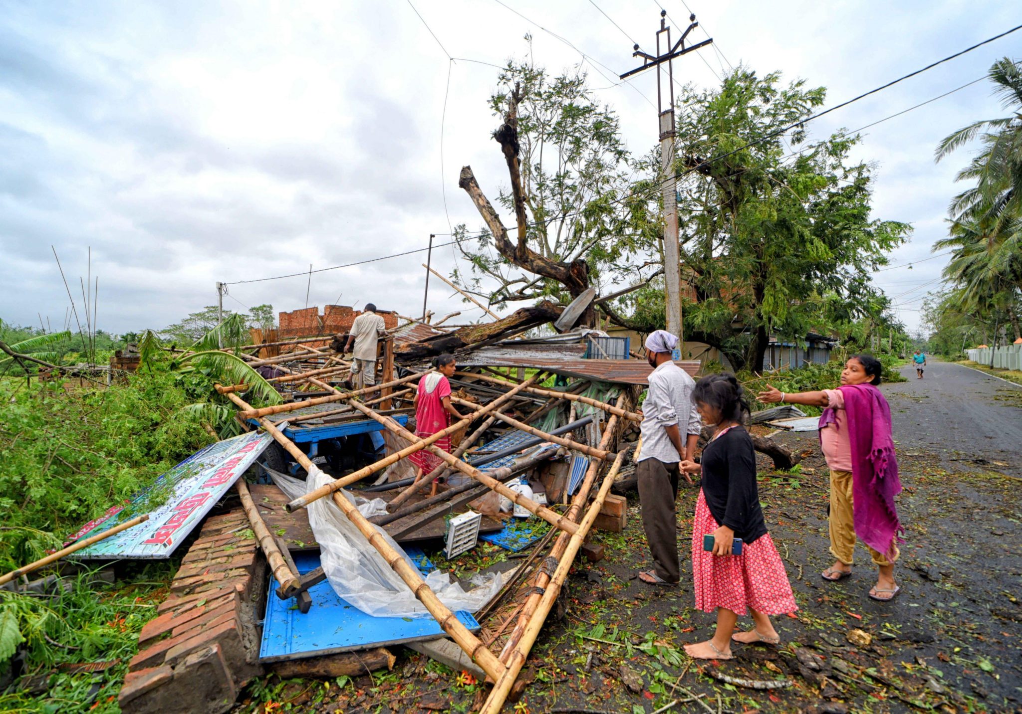 <p>A house completely devastated in the aftermath of Cyclone Amphan [image: Avishek Das / Alamy]</p>