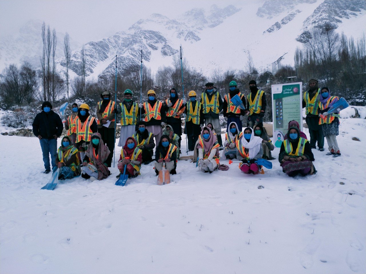 Avalanche rescue training in Chitral [image courtesy: AKAH-P]