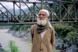 <p>Sunderlal Bahuguna, Indian environmentalist and Chipko movement leader (Image: Dinodia Photos / Alamy)</p>