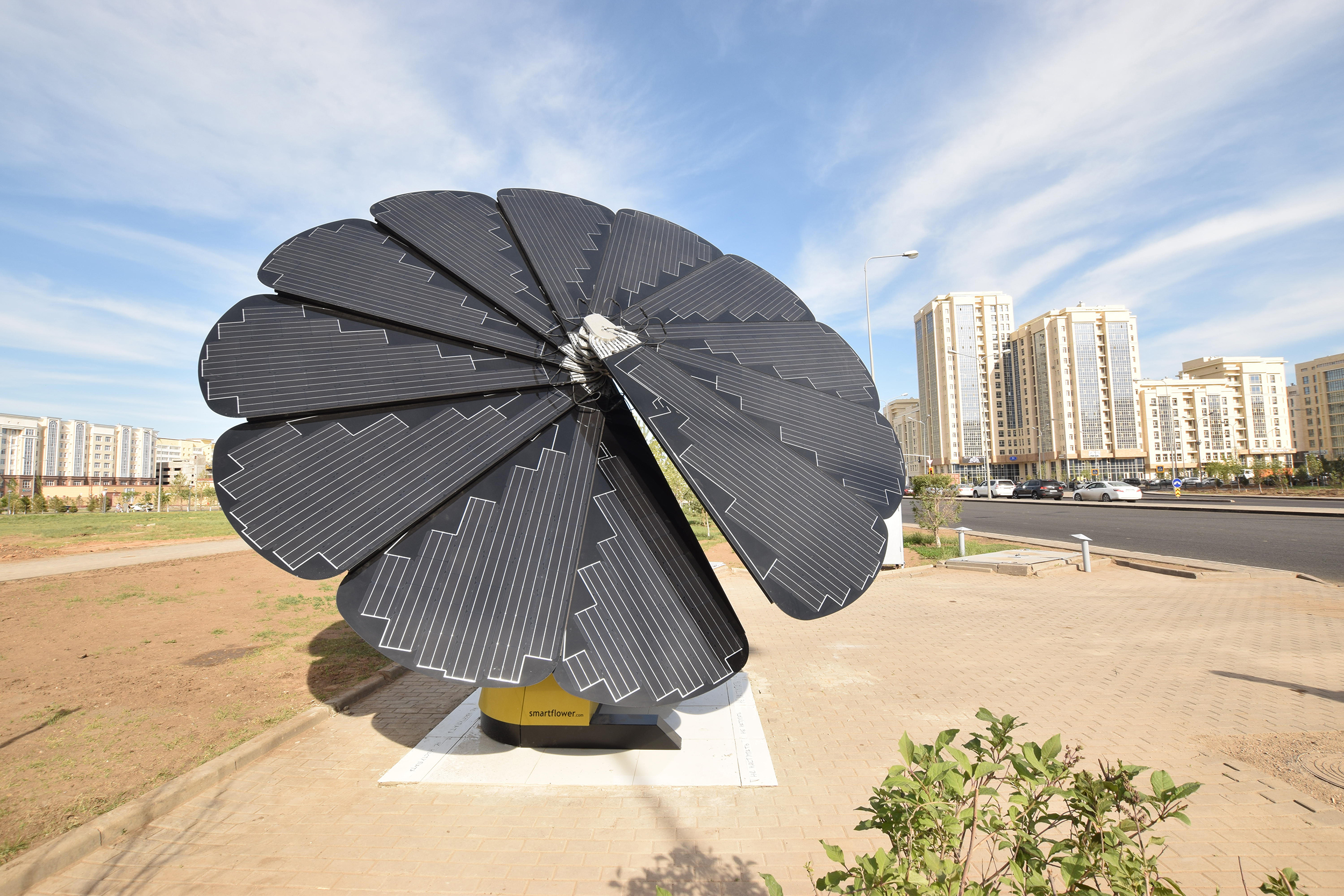 <p>Solar panels in the shape of a flower on a street in Astana, Kazakhstan (Image: Alamy)</p>