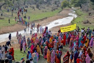 <p>Villagers in the central Indian state of Madhya Pradesh protest against a coal mining project in Singrauli district, in February 2014 (Image: Nita Bhalla / Alamy)</p>
