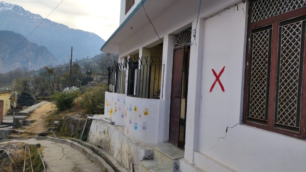 An X used to mark unsafe houses in Joshimath